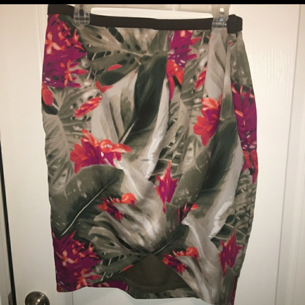 Worthington Skirt